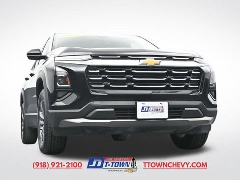Used 2025 Chevrolet Equinox LT FWD image 51