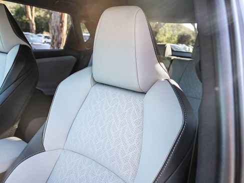 New 2026 Subaru Solterra Premium image 25