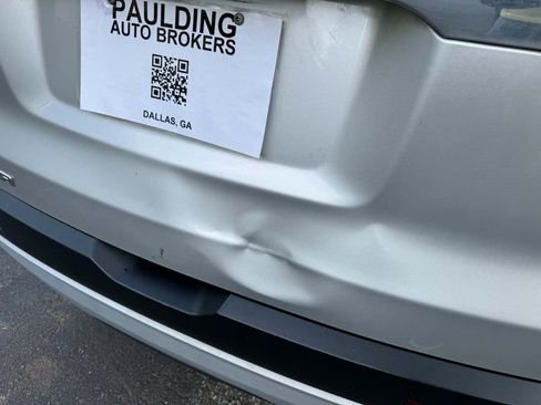 Used 2018 GMC Acadia SLE w/ LPO, Floor Liner Package FWD image 18