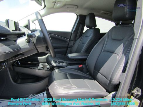 Certified 2025 Ford Mustang Mach-E Premium AWD/4WD image 3
