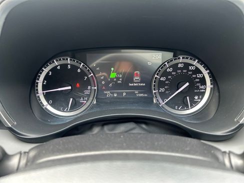 Used 2022 Toyota Highlander XLE image 25