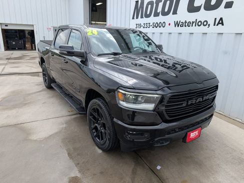 Used 2024 RAM 1500 Laramie AWD/4WD image 8
