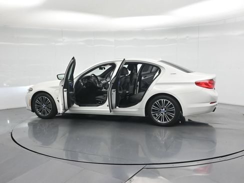 Used 2019 BMW 530e w/ Convenience Package RWD image 35