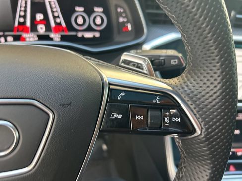 Used 2022 Audi RS 6 w/ Carbon Optic Package AWD/4WD image 61