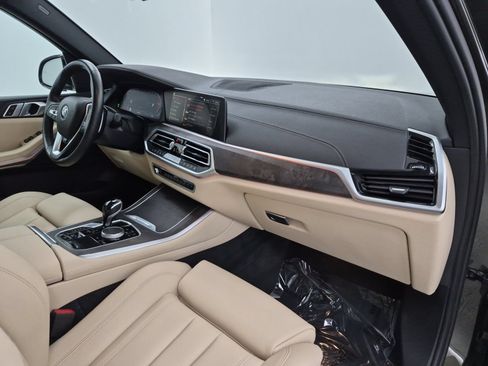 Used 2022 BMW X5 xDrive40i AWD/4WD image 26
