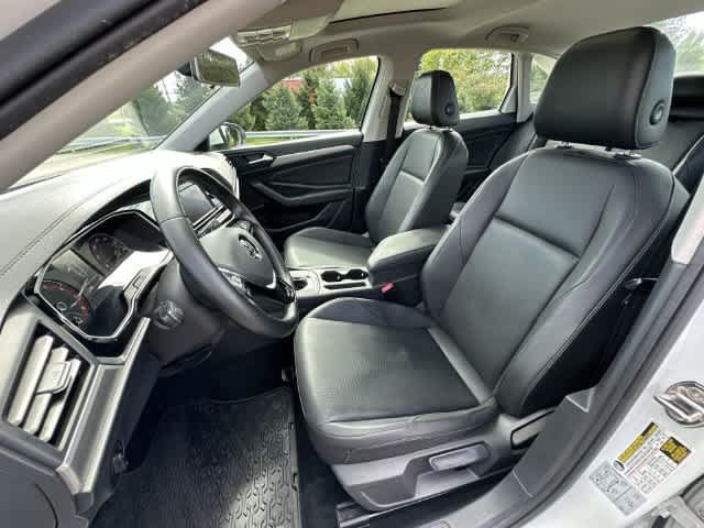 Used 2019 Volkswagen Jetta SE FWD image 16
