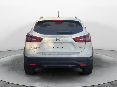 Used 2020 Nissan Rogue Sport SL w/ Premium Package FWD image 4