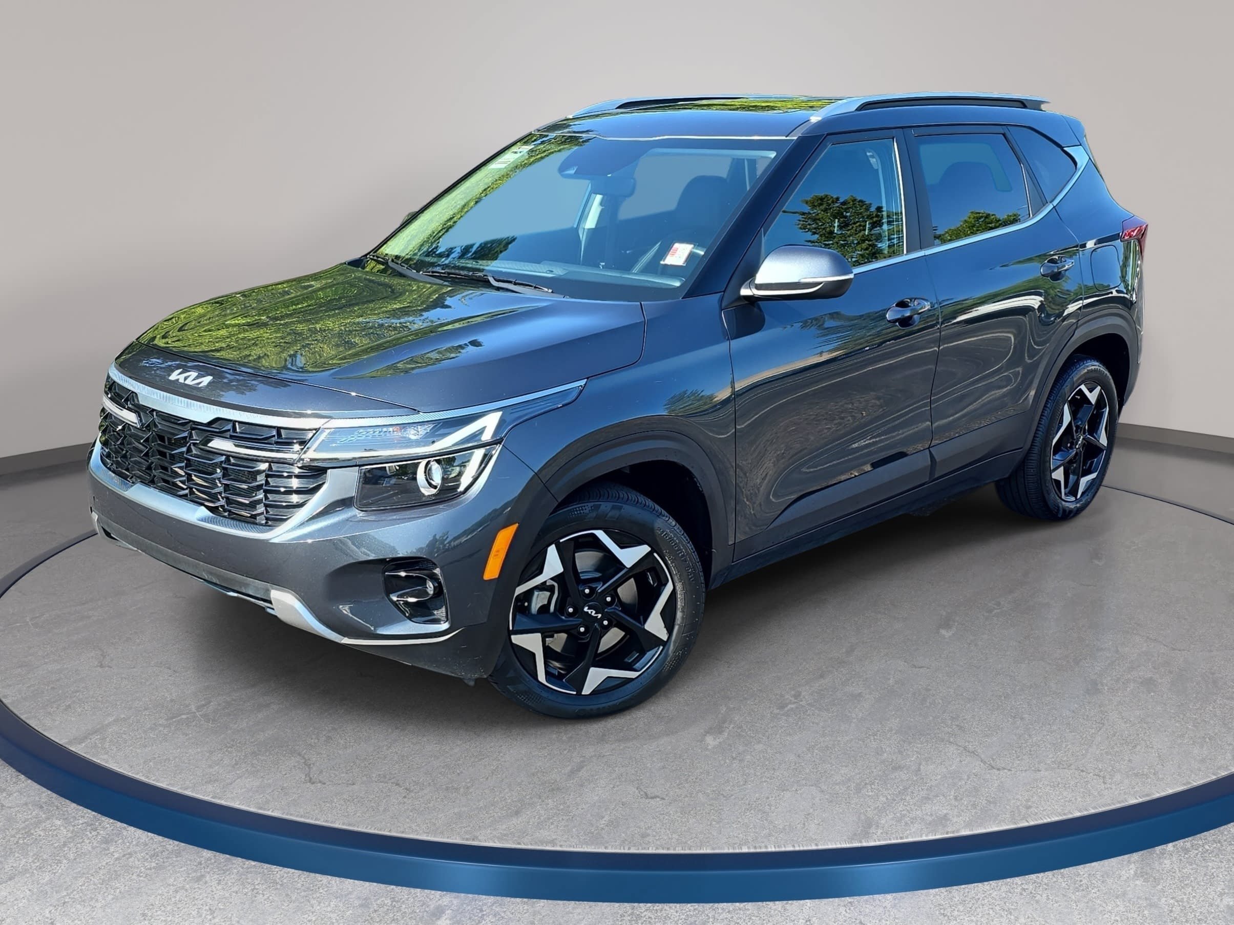 Used 2025 Kia Seltos EX w/ EX Sunroof Package AWD/4WD image 1