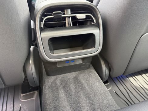 New 2026 Mercedes-Benz E 450 4MATIC Sedan image 16