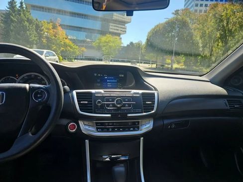 Used 2013 Honda Accord EX image 11