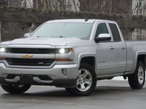 Used 2016 Chevrolet Silverado 1500 LT w/ All Star Edition AWD/4WD image 1