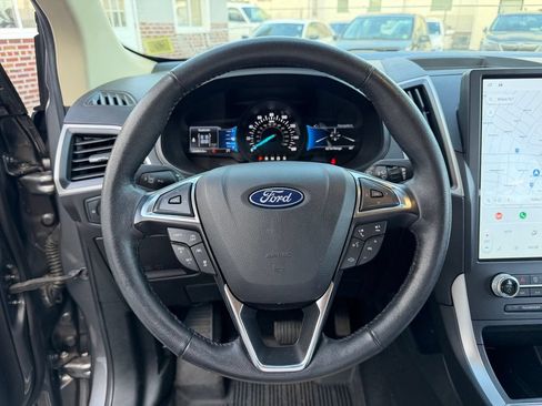 Used 2022 Ford Edge SEL w/ Convenience Package AWD/4WD image 23