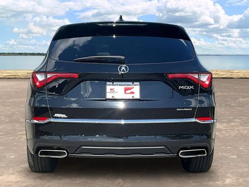 Used 2023 Acura MDX SH-AWD image 5