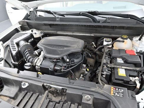 Used 2023 GMC Acadia Denali w/ Denali Ultimate Package FWD image 36