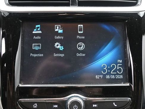 Used 2017 Chevrolet Sonic LT w/ Convenience Package FWD image 17