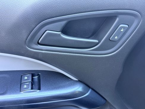 Used 2017 Chevrolet Colorado W/T w/ WT Convenience Package AWD/4WD image 22