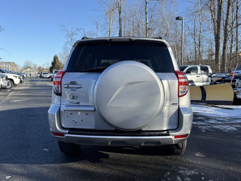Used 2011 Toyota RAV4 Limited image 4