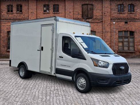 Certified 2023 Ford Transit 350 DRW RWD image 3