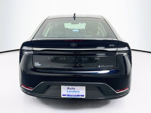 Used 2024 Toyota Prius Prime FWD image 6