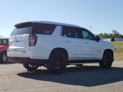 Used 2022 Chevrolet Tahoe LT w/ Luxury Package image 8
