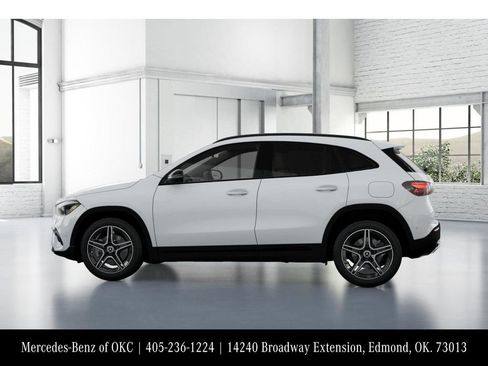 Used 2026 Mercedes-Benz GLA 250 4MATIC image 33