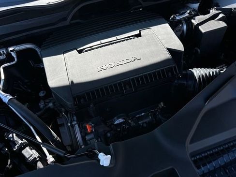 New 2025 Honda Pilot Touring image 33