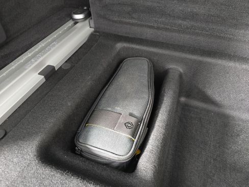 Used 2023 Rivian R1S Launch Edition image 34