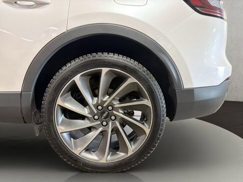 Used 2019 Lincoln Nautilus Reserve AWD/4WD image 36