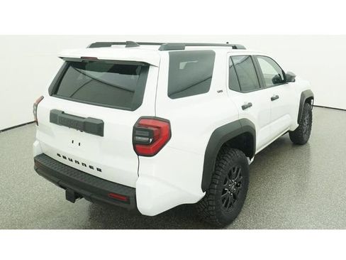 New 2026 Toyota 4Runner SR5 AWD/4WD image 8