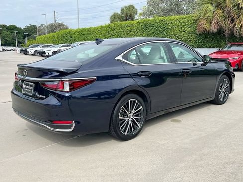 Certified 2025 Lexus ES 300h w/ Premium Package FWD image 7