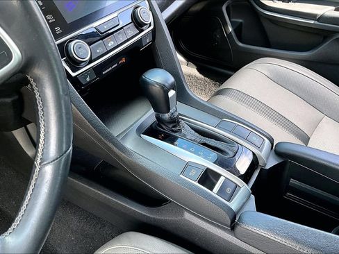 Used 2018 Honda Civic EX-L image 13