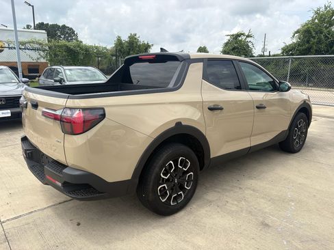 Used 2024 Hyundai Santa Cruz SEL AWD/4WD image 8