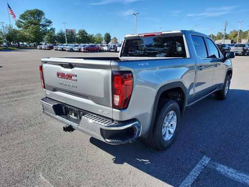 New 2026 GMC Sierra 1500 SLE AWD/4WD image 3