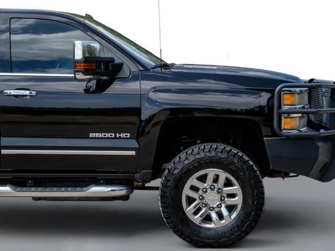 Used 2016 Chevrolet Silverado 2500 LTZ w/ Duramax Plus Package AWD/4WD image 7