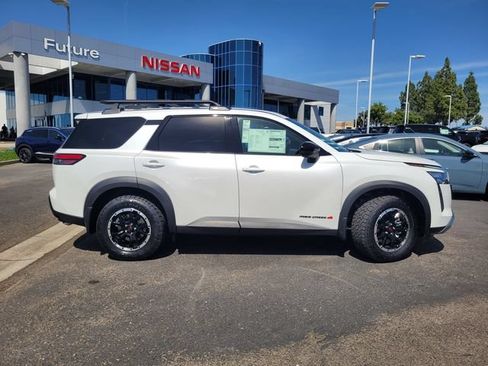 New 2026 Nissan Pathfinder Rock Creek AWD/4WD image 4
