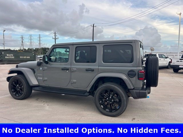 Used 2023 Jeep Wrangler Unlimited Sahara w/ Dual Top Group AWD/4WD image 7