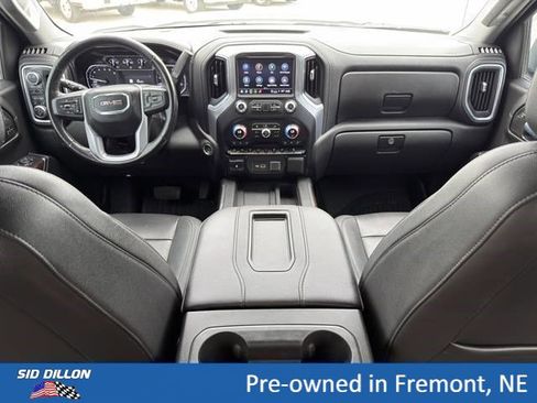 Used 2021 GMC Sierra 1500 SLT w/ SLT Premium Plus Package AWD/4WD image 8