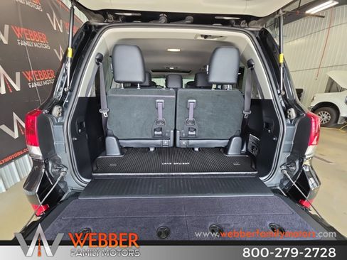 Used 2016 Toyota Land Cruiser w/ Four Season Floor Mat Package AWD/4WD image 17