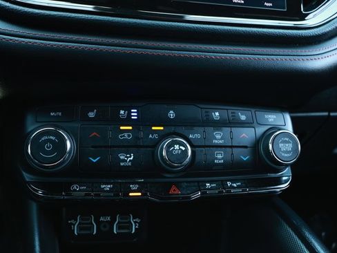 Certified 2024 Dodge Durango GT RWD image 18