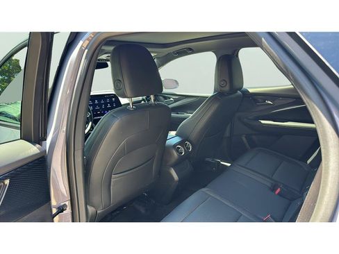 Used 2024 Chevrolet Blazer EV LT AWD/4WD image 13