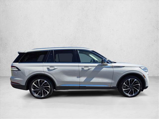 Used 2020 Lincoln Aviator Reserve w/ Equipment Group 202A AWD/4WD image 5