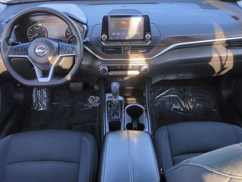 Certified 2023 Nissan Altima 2.5 SV image 21