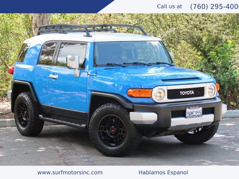 Used 2007 Toyota FJ Cruiser 4WD image 1