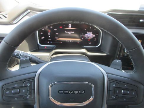 New 2026 GMC Sierra 1500 Denali AWD/4WD image 18