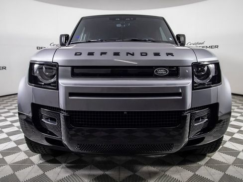 Used 2024 Land Rover Defender 130 X-Dynamic SE AWD/4WD image 3
