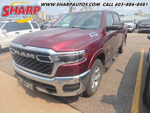 Used 2025 RAM 1500 Big Horn AWD/4WD image 1