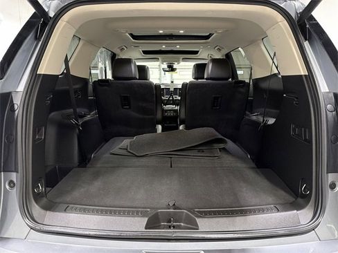 Used 2021 GMC Acadia Denali w/ Denali Technology Package image 15