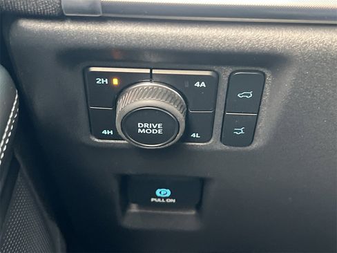 New 2025 Ford Expedition Max Platinum w/ Stealth Performance Package image 15