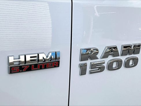 Used 2014 RAM 1500 Limited image 9