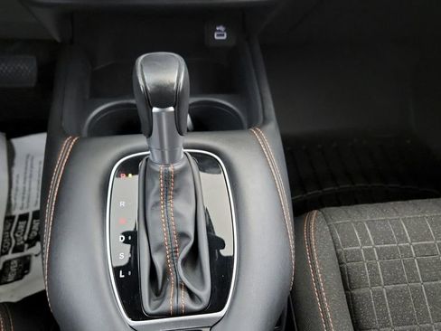 Used 2025 Honda HR-V Sport image 31